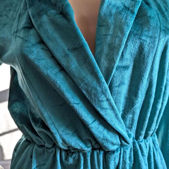 Vintage Handmade Crushed Velvet Wrap Dress Midi Green Pockets Size Small - Picture 7 of 7